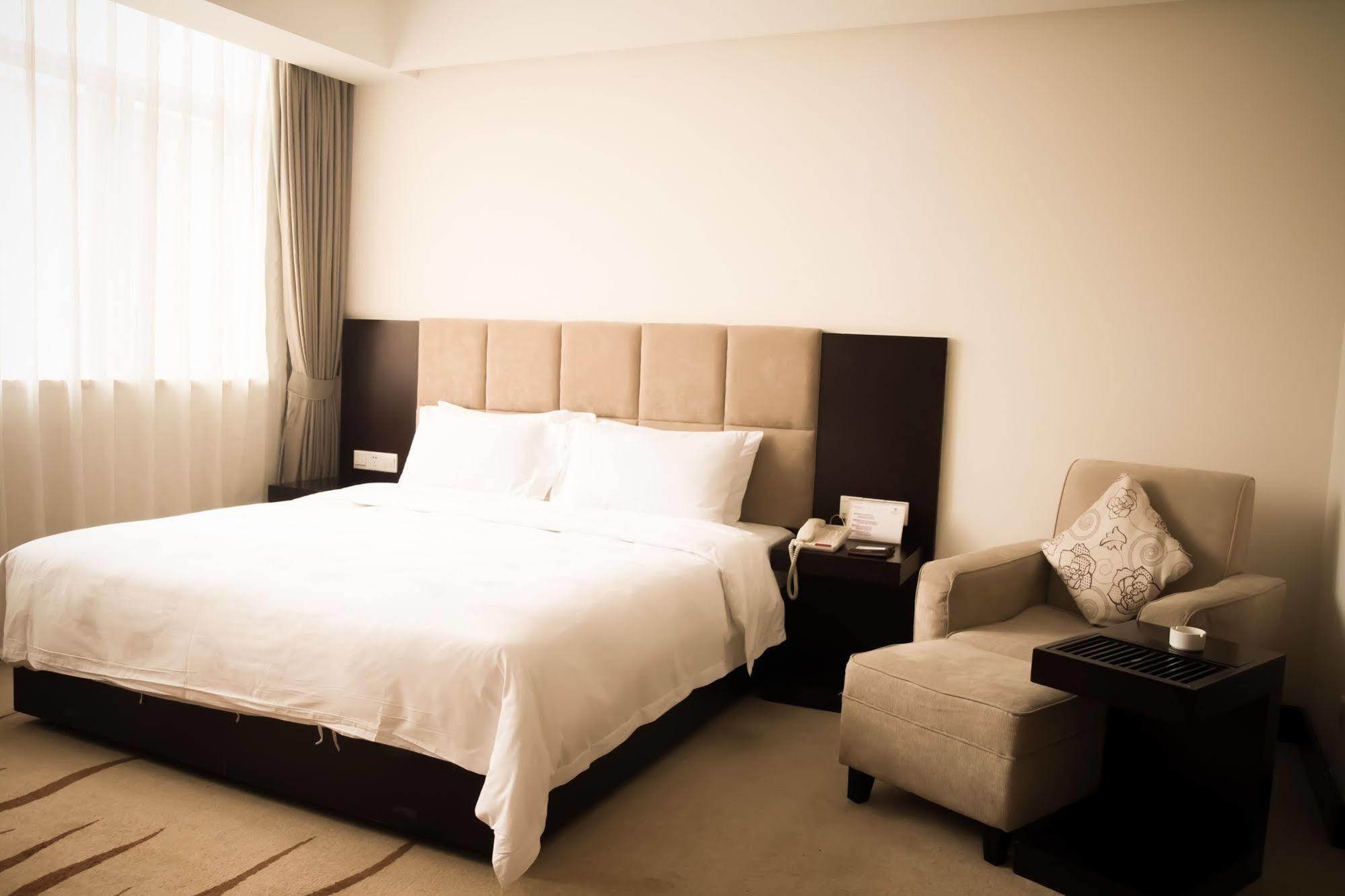 Ximala Business Hotel Guangzhou Exteriör bild