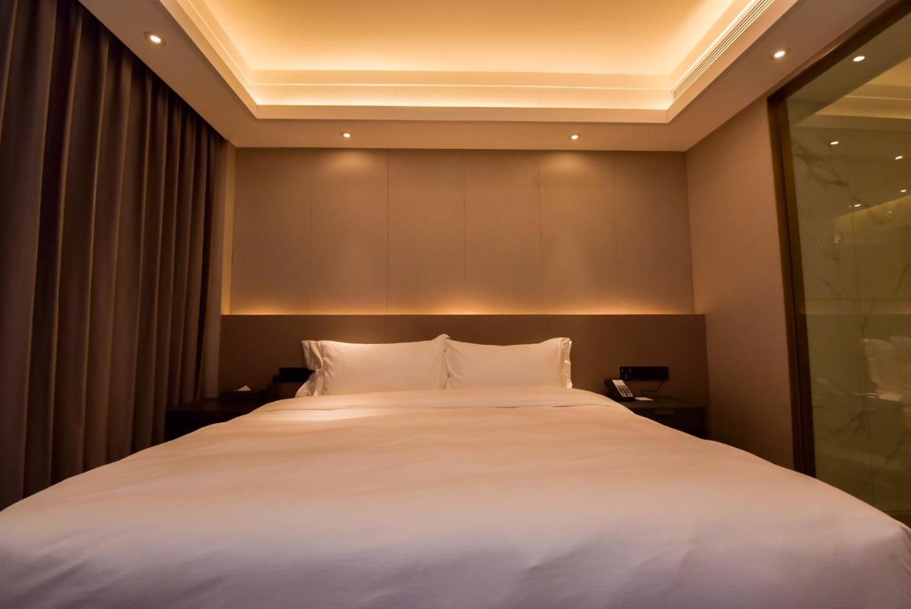 Ximala Business Hotel Guangzhou Exteriör bild